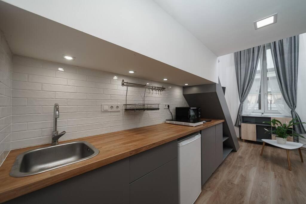 Apartment Cityscape Budget Kerepesi Budapest